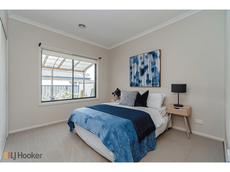 12 Clapham Way, CRAIGIEBURN, VIC 3064