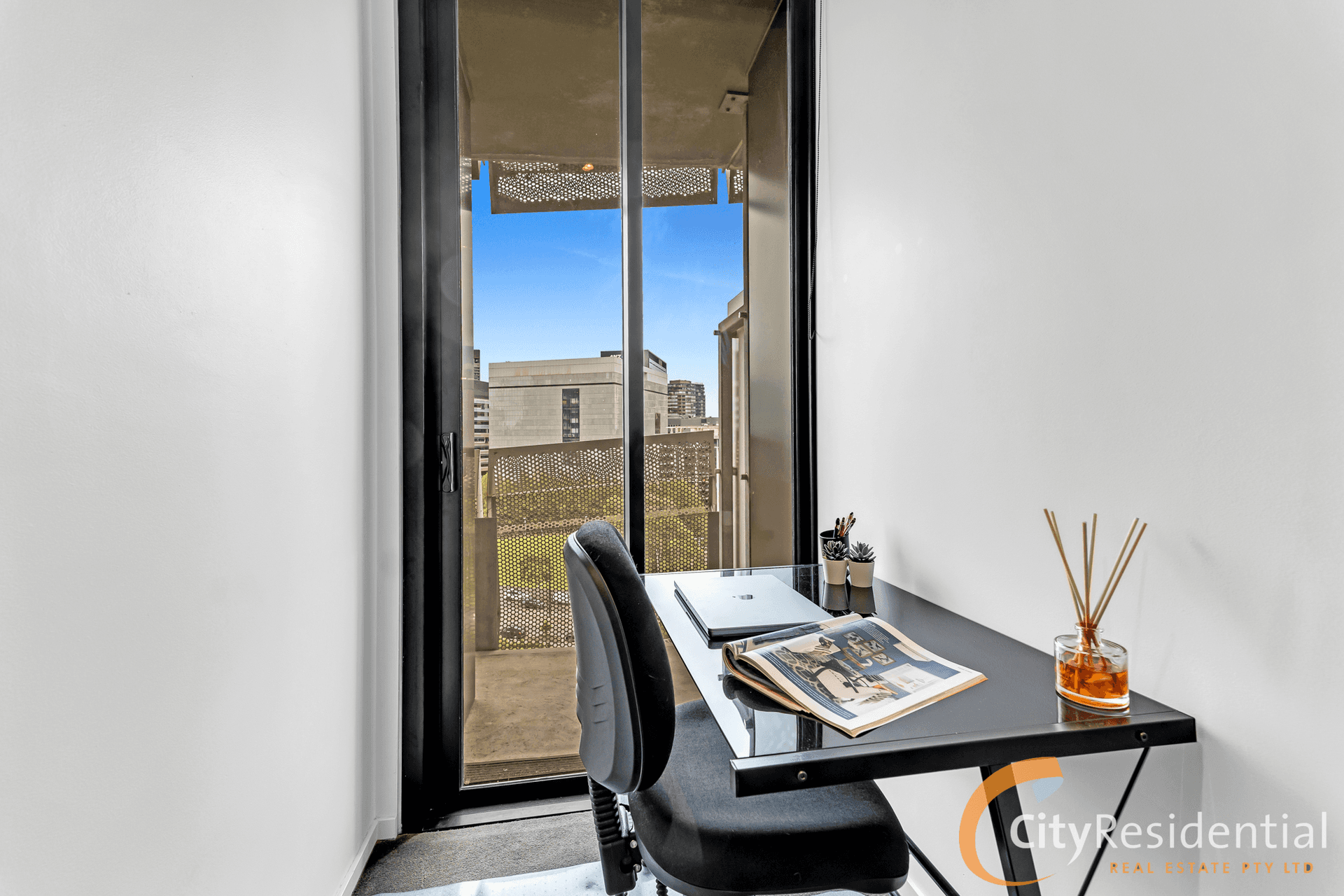 909/8 Waterview Walk, Docklands, VIC 3008