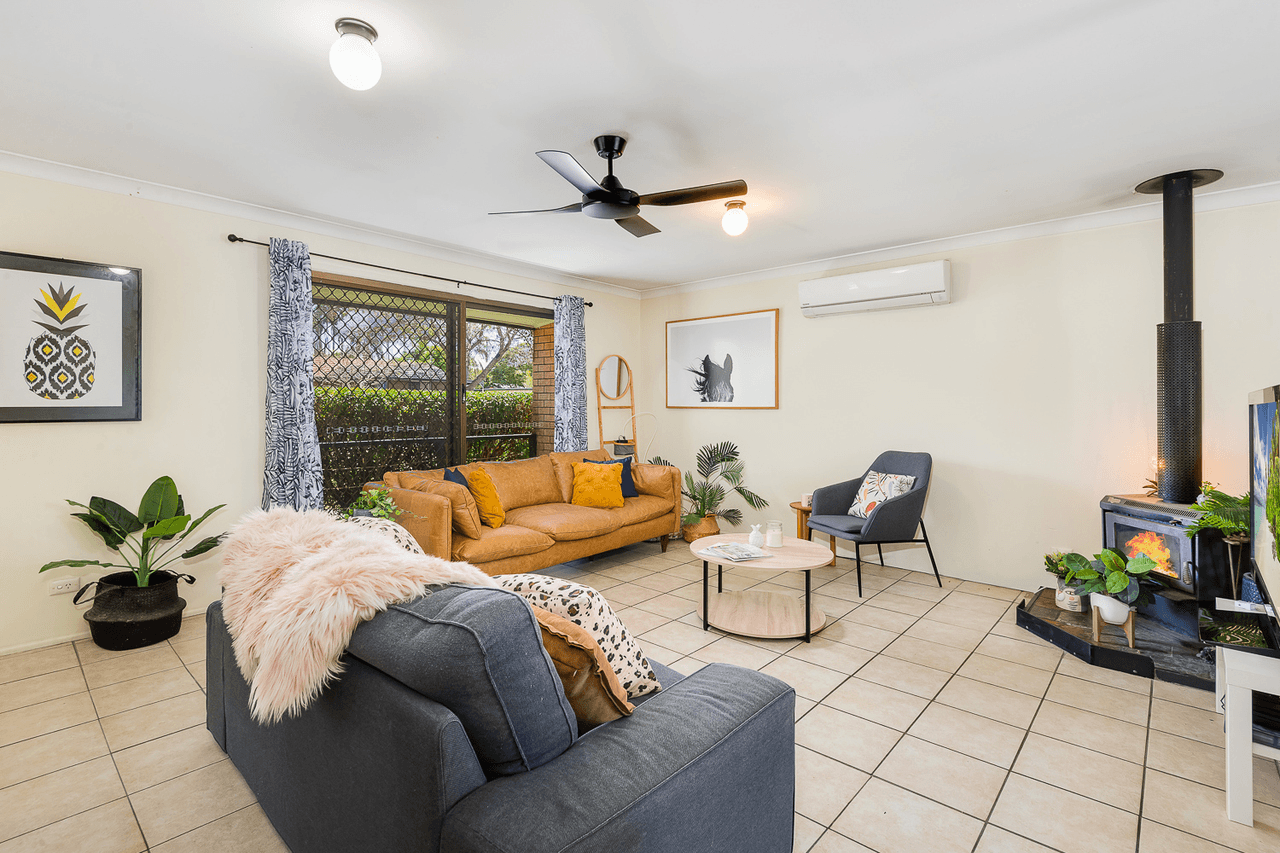 21 Cosway Street, HILLCREST, QLD 4118