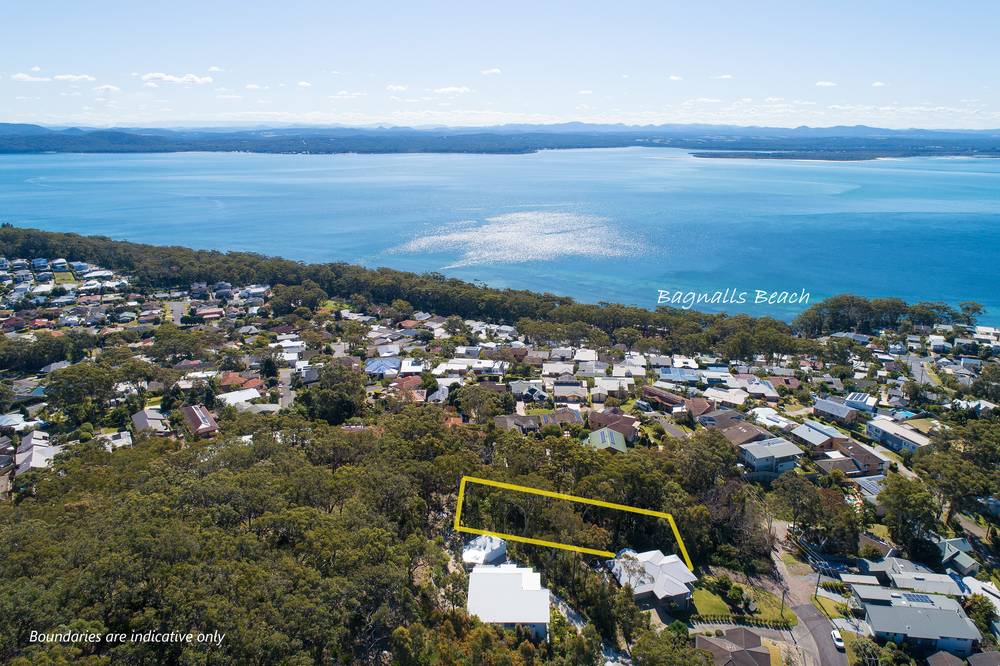 31 Tareebin Road, NELSON BAY, NSW 2315