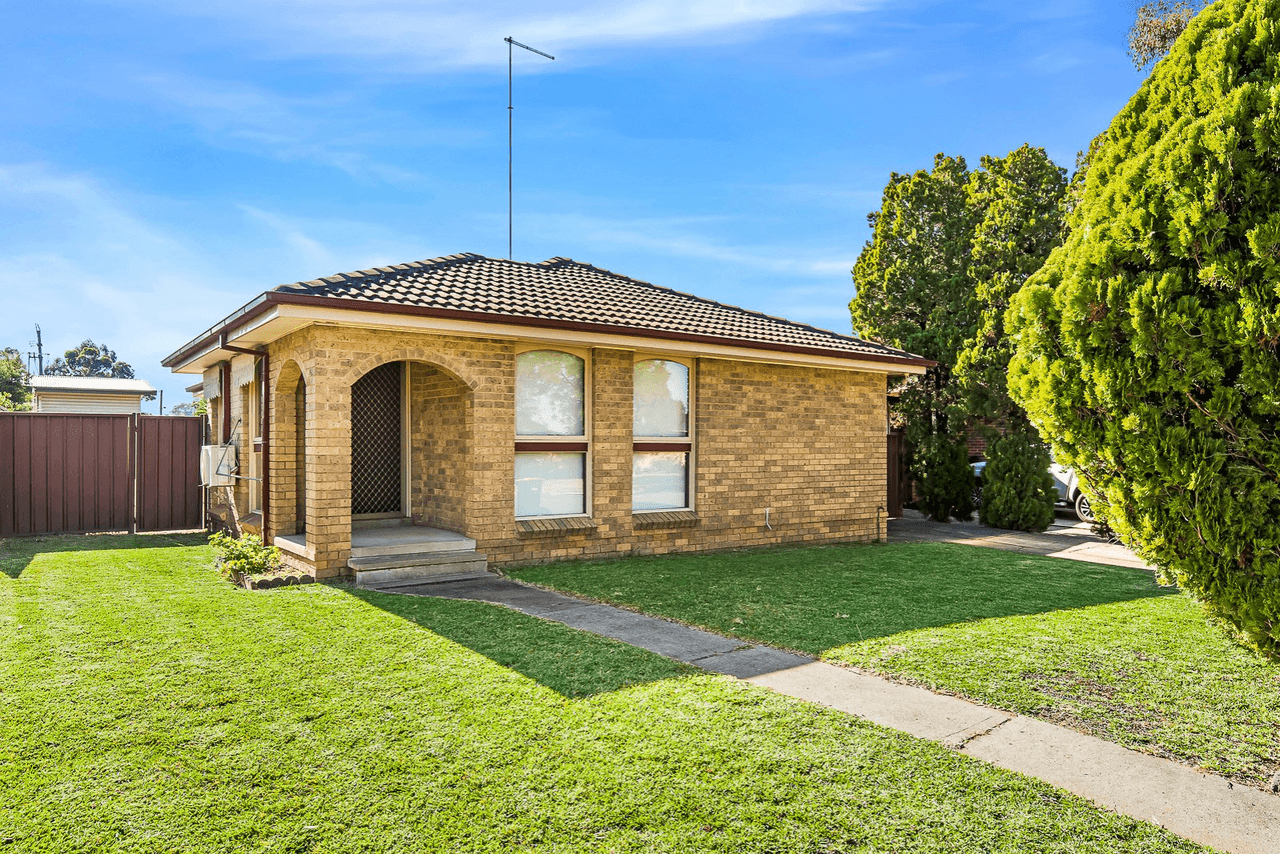 73 Rugby Street, WERRINGTON COUNTY, NSW 2747