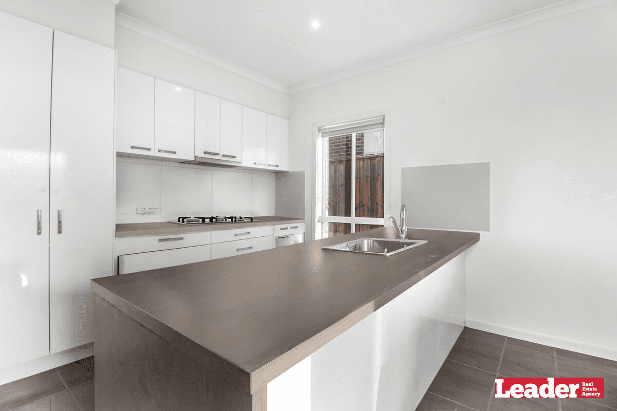 27 Sunridge Drive, MERNDA, VIC 3754