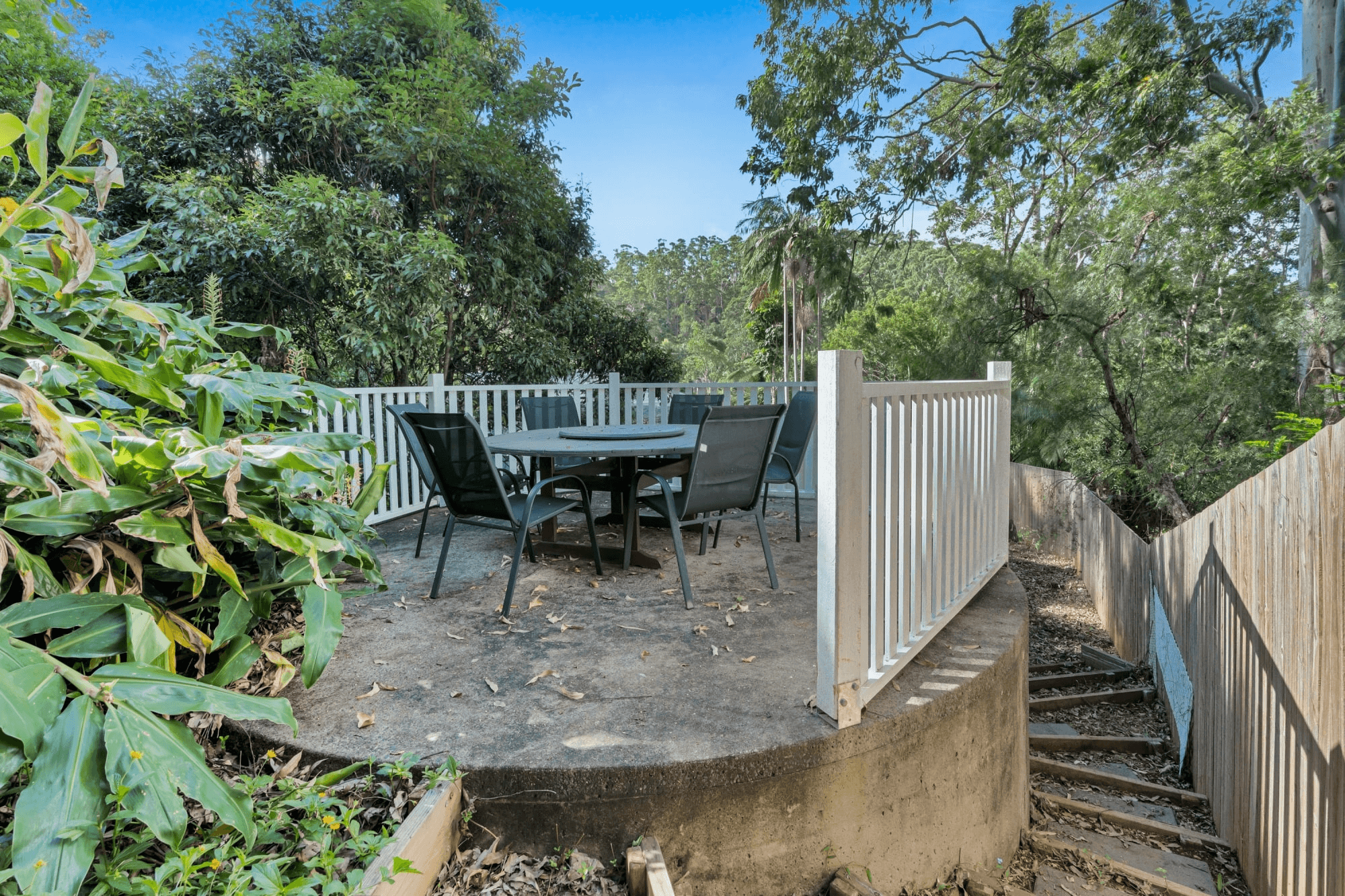 4 Apo Court, TAMBORINE MOUNTAIN, QLD 4272