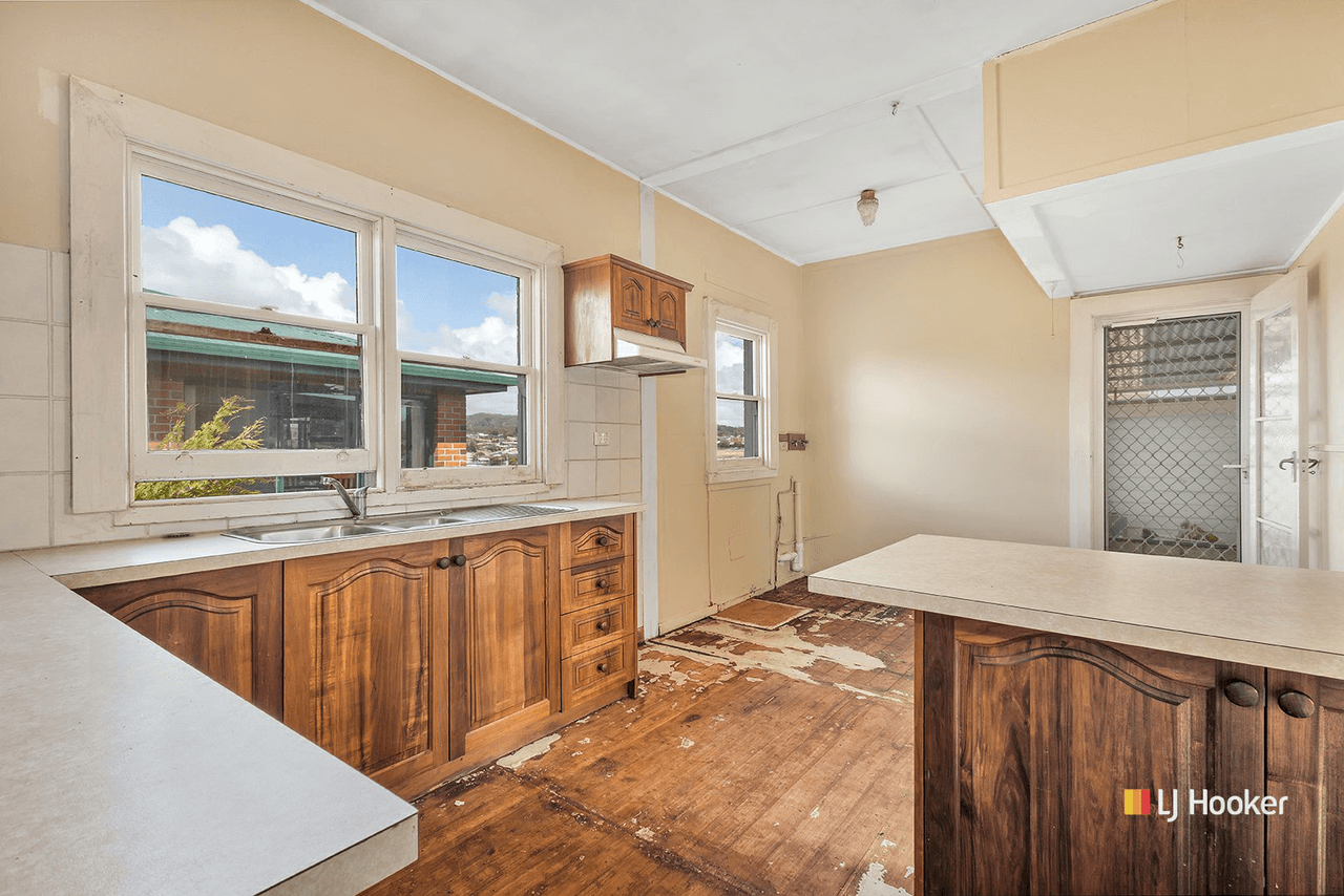 74 York Street, DEVONPORT, TAS 7310