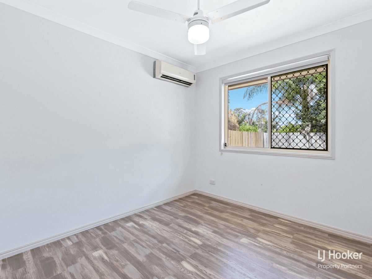 8 Vista Circuit, RUNCORN, QLD 4113