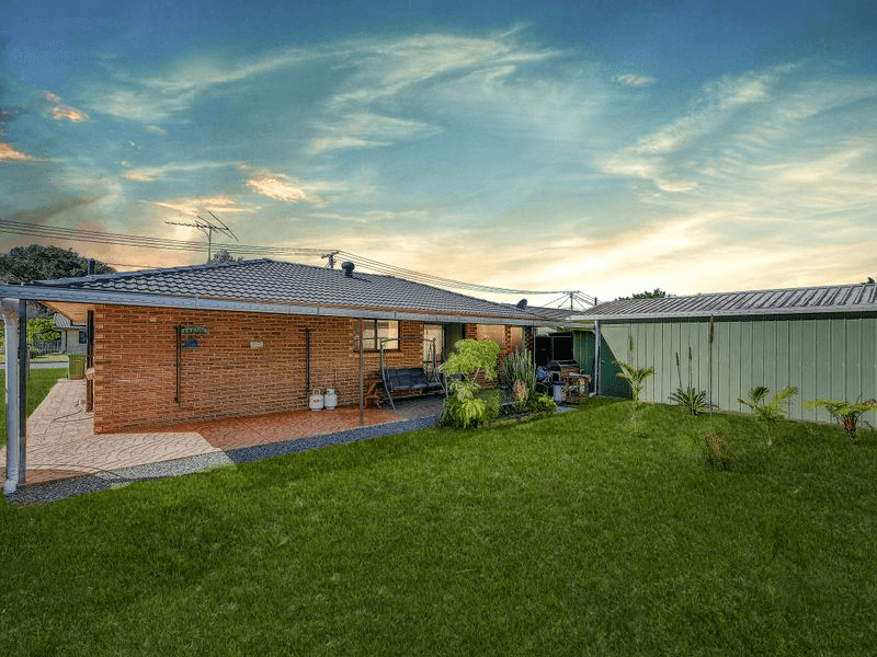 9 Baradine street, MOUNT WARREN PARK, QLD 4207