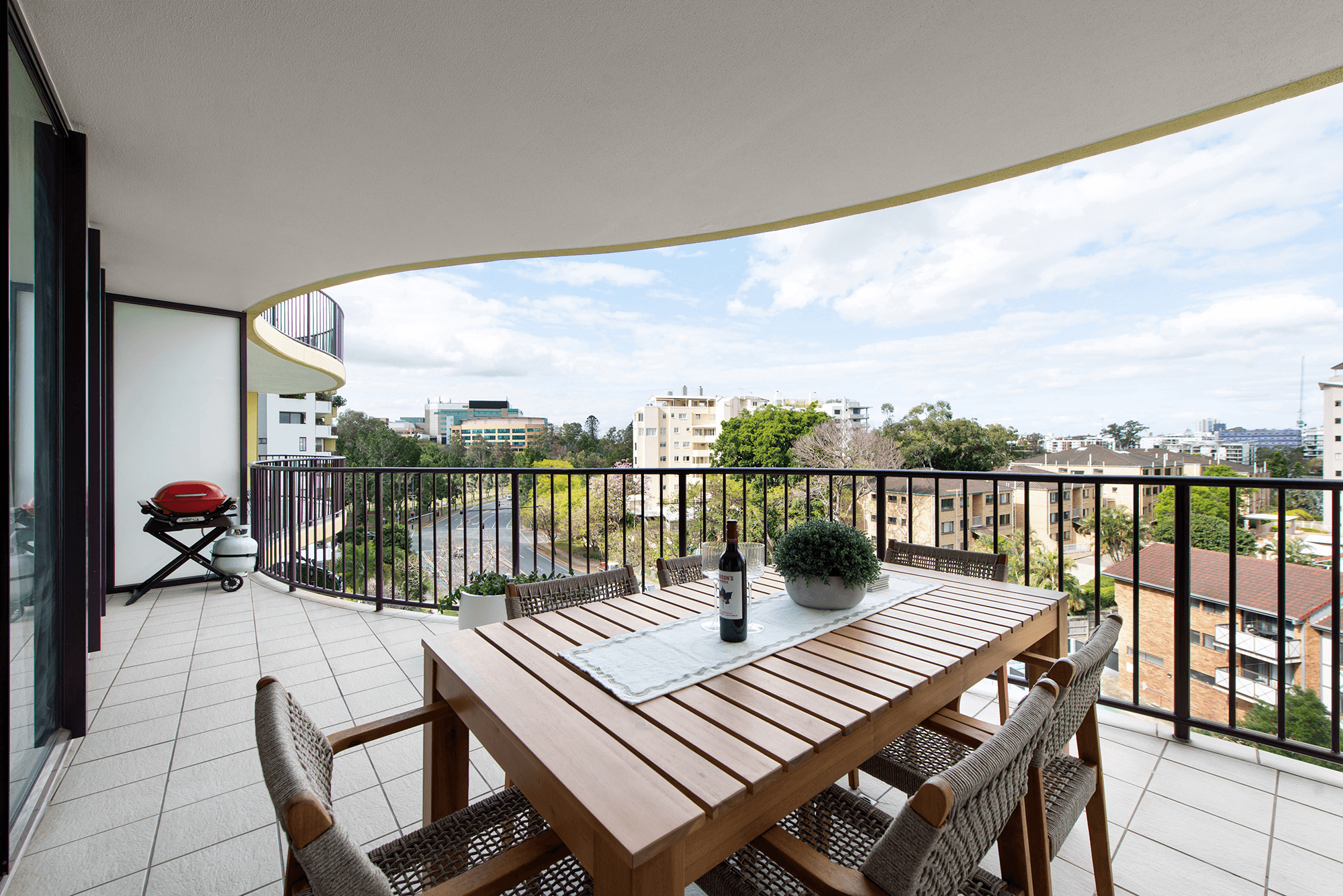 140/8 Land Street, TOOWONG, QLD 4066