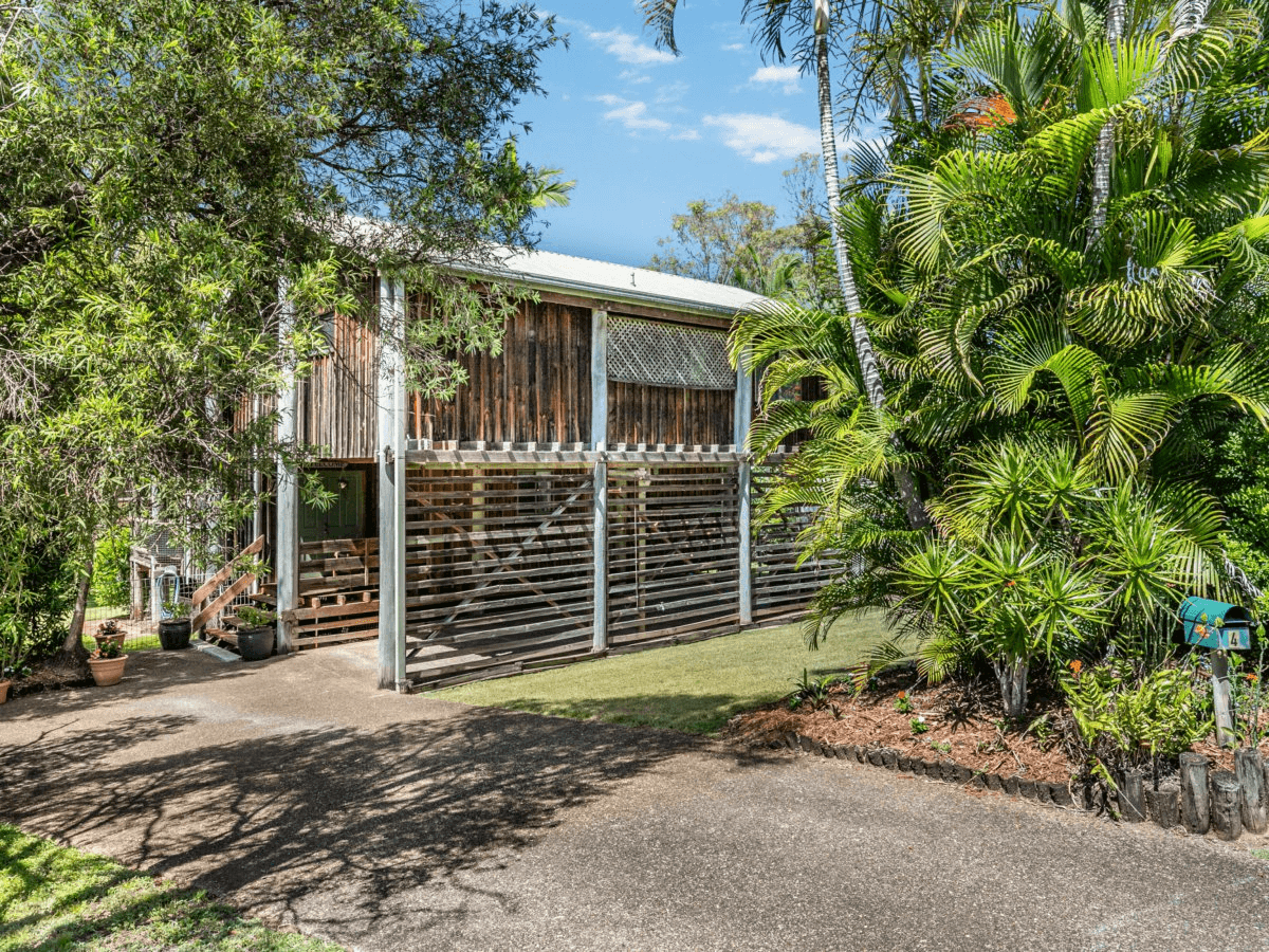 4 Purrumba Court, KARANA DOWNS, QLD 4306