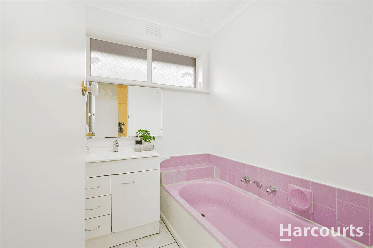 106 Brandon Park Drive, Wheelers Hill, VIC 3150