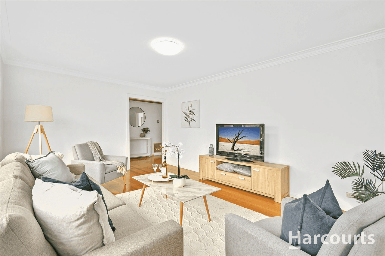 106 Brandon Park Drive, Wheelers Hill, VIC 3150