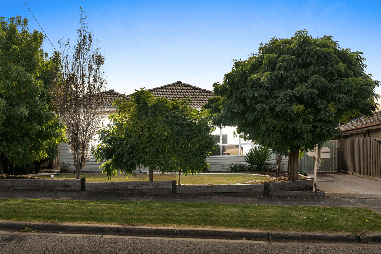 6 Ernest Street, Bell Post Hill, VIC 3215