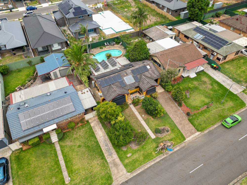 24 Kullaroo Avenue, BRADBURY, NSW 2560