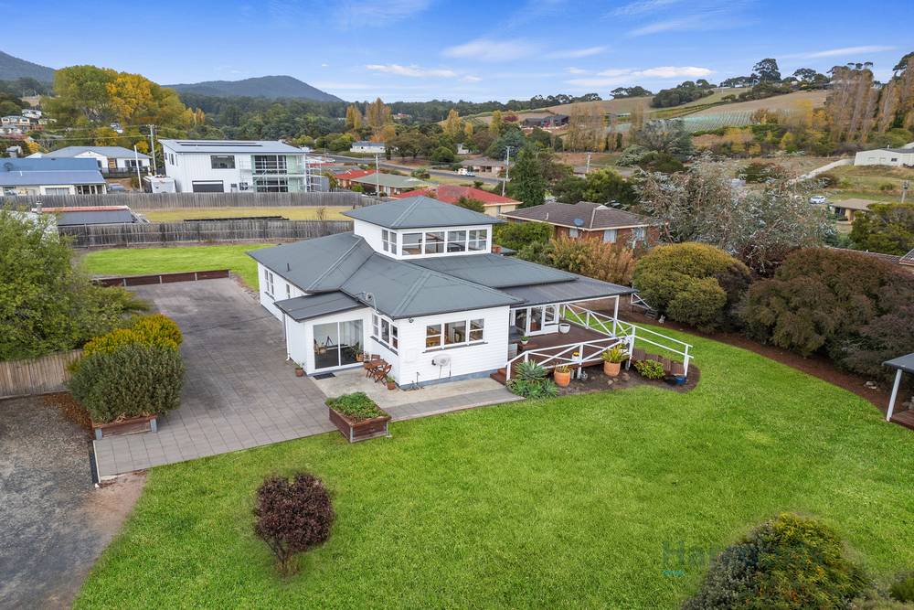 21 Crescent Street, PENGUIN, TAS 7316