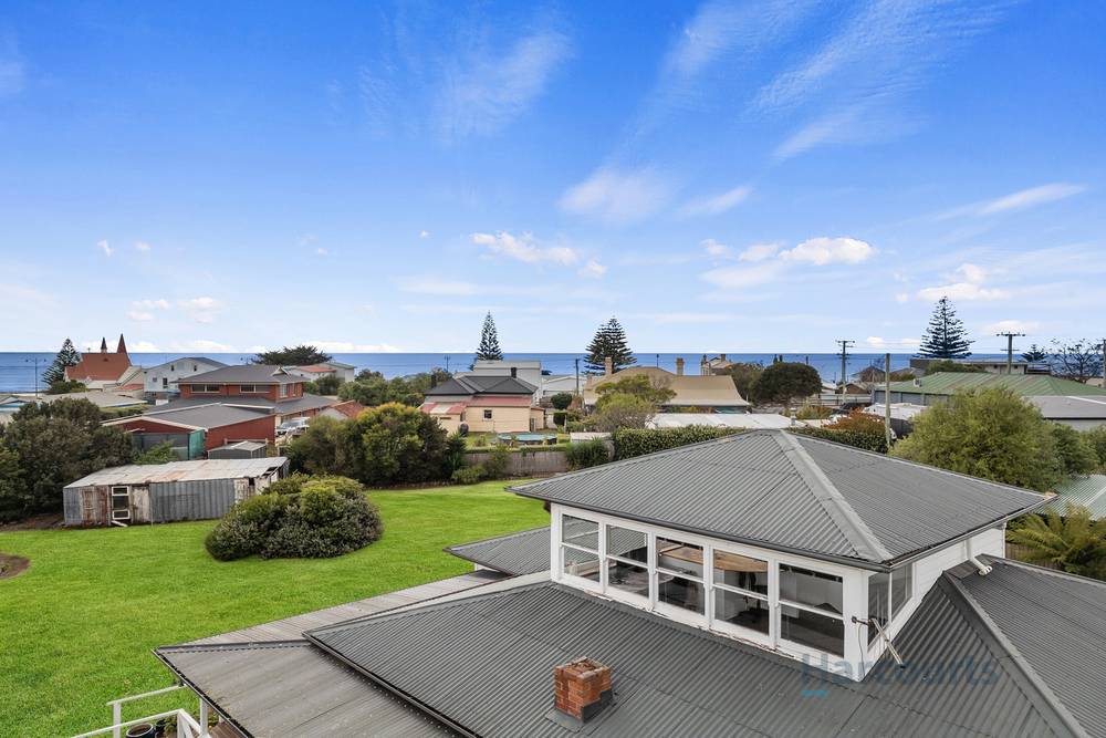 21 Crescent Street, PENGUIN, TAS 7316