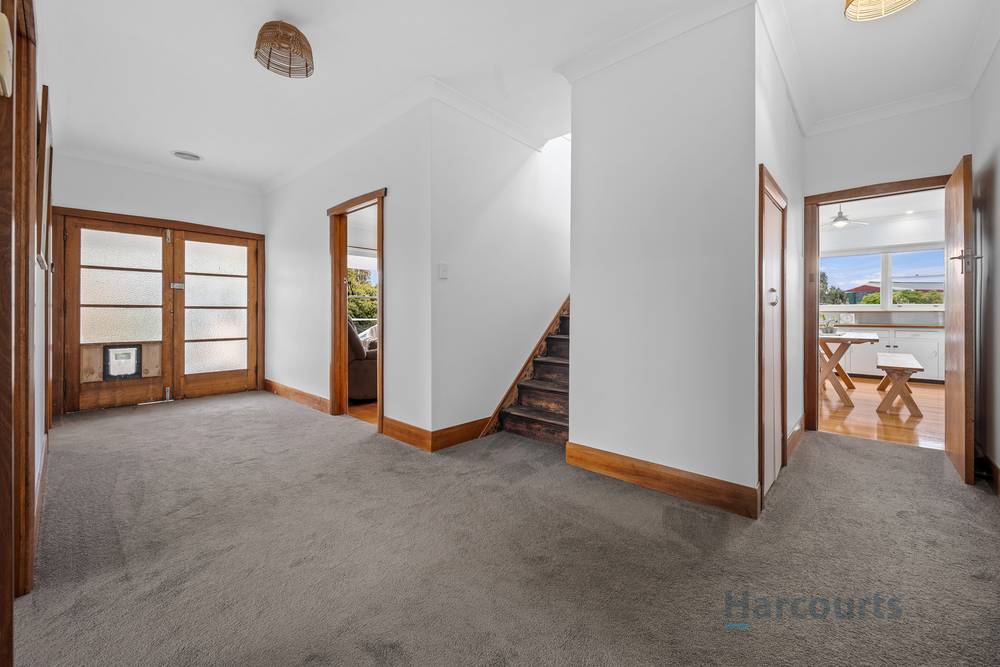 21 Crescent Street, PENGUIN, TAS 7316