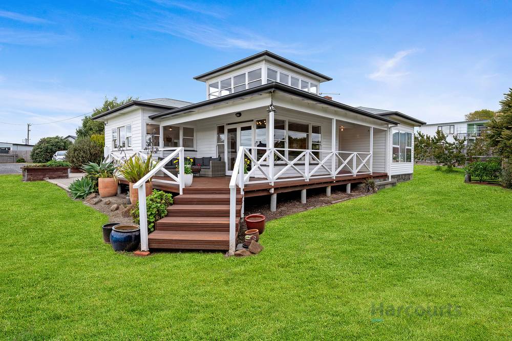 21 Crescent Street, PENGUIN, TAS 7316