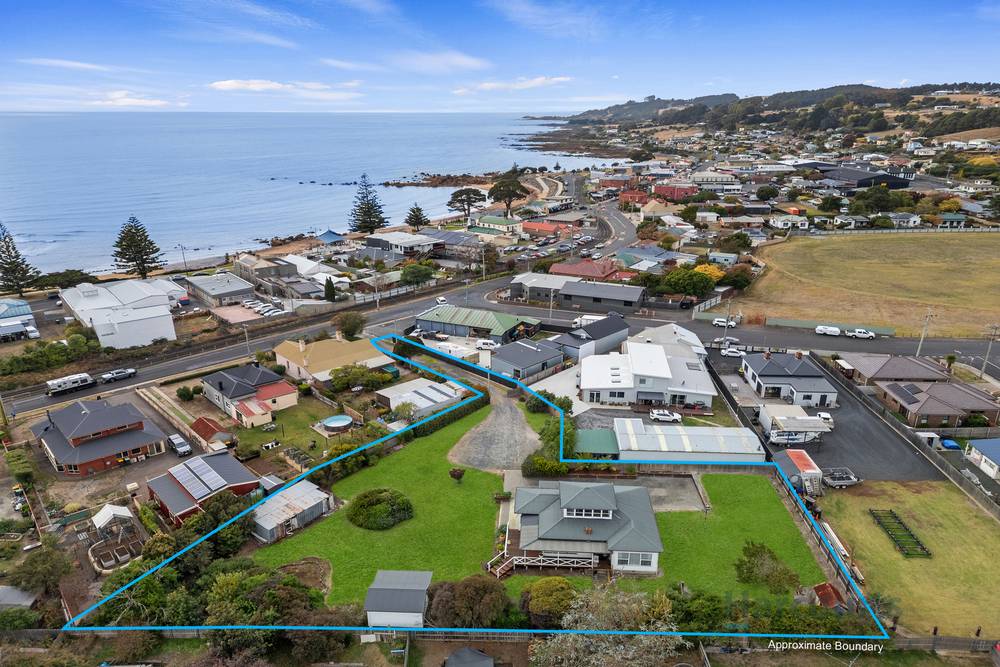 21 Crescent Street, PENGUIN, TAS 7316