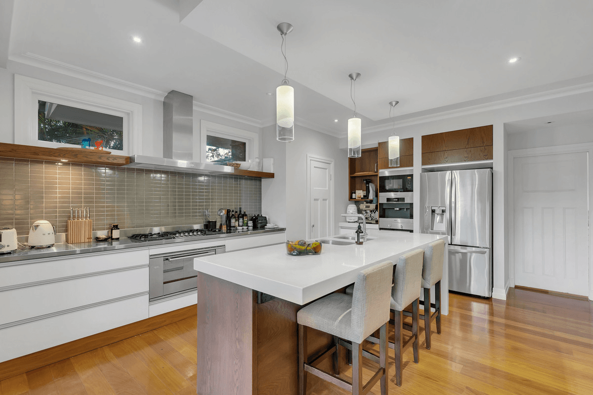 6 Mabel Street, Clayfield, QLD 4011