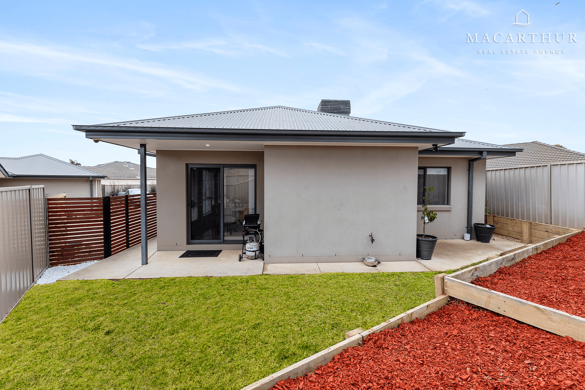 1/11 Birri Place, Glenfield Park, NSW 2650