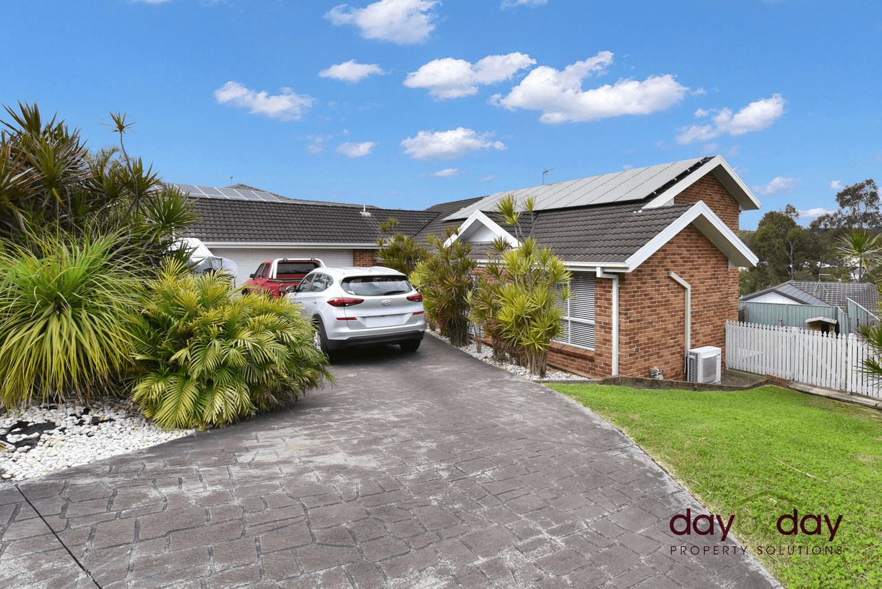 18 County Dr, Fletcher, NSW 2287