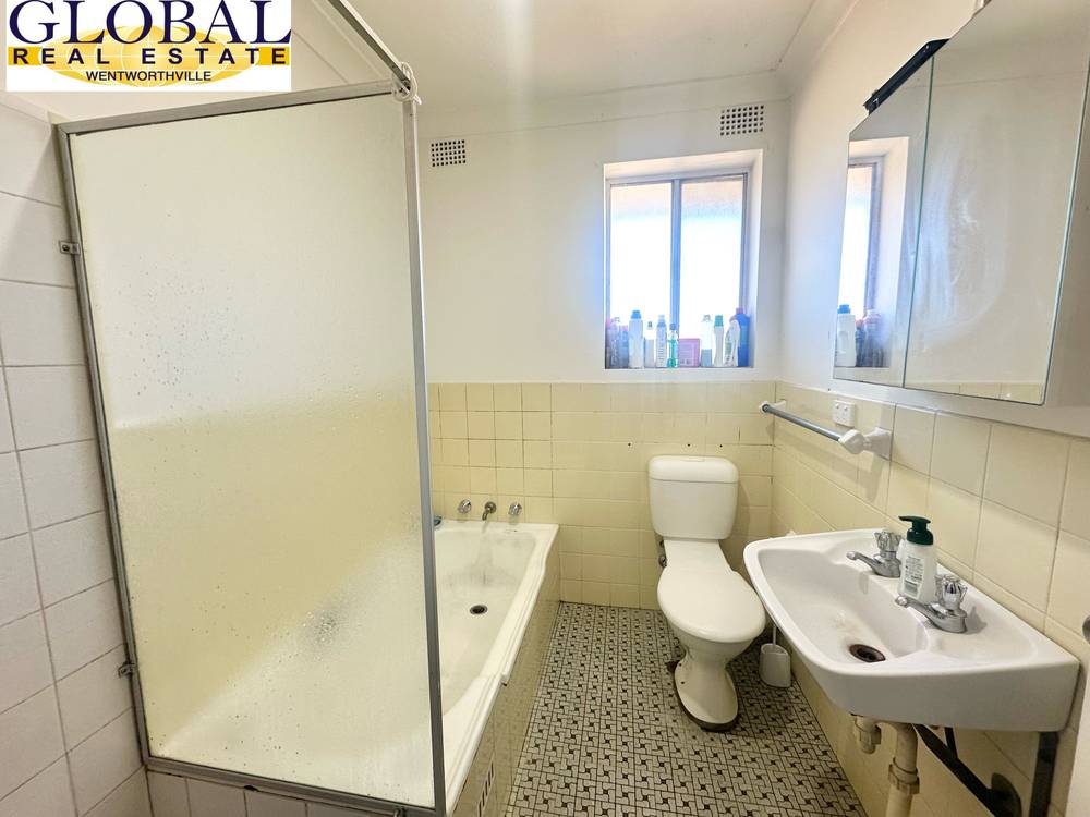 4/12 Emert St, WENTWORTHVILLE, NSW 2145