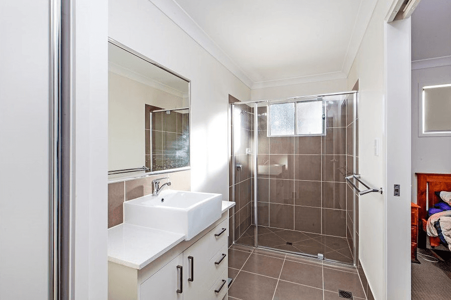 2/40 Honeyeater Place, BLI BLI, QLD 4560