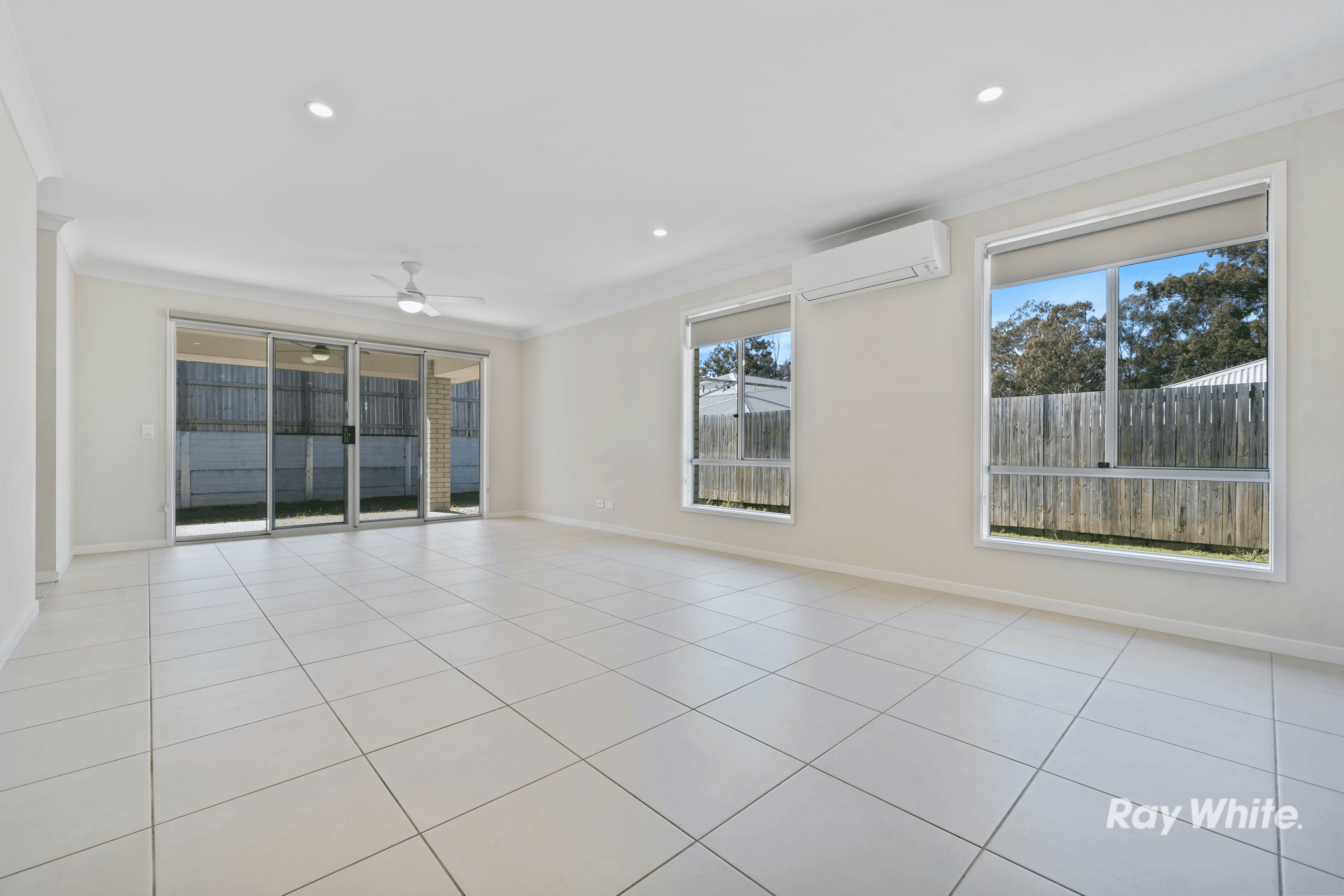 23 Riverlily Crescent, BELLBIRD PARK, QLD 4300