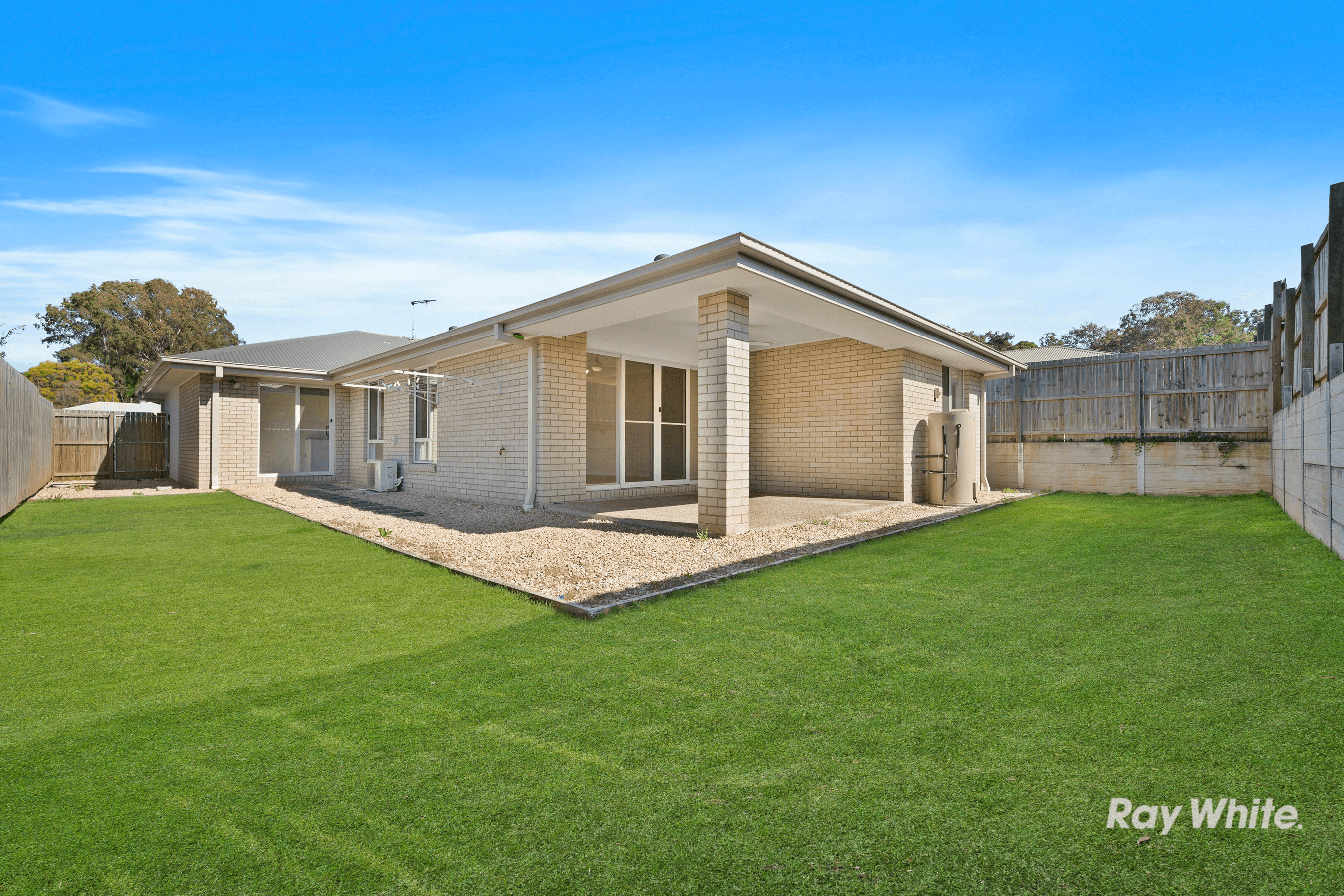 23 Riverlily Crescent, BELLBIRD PARK, QLD 4300