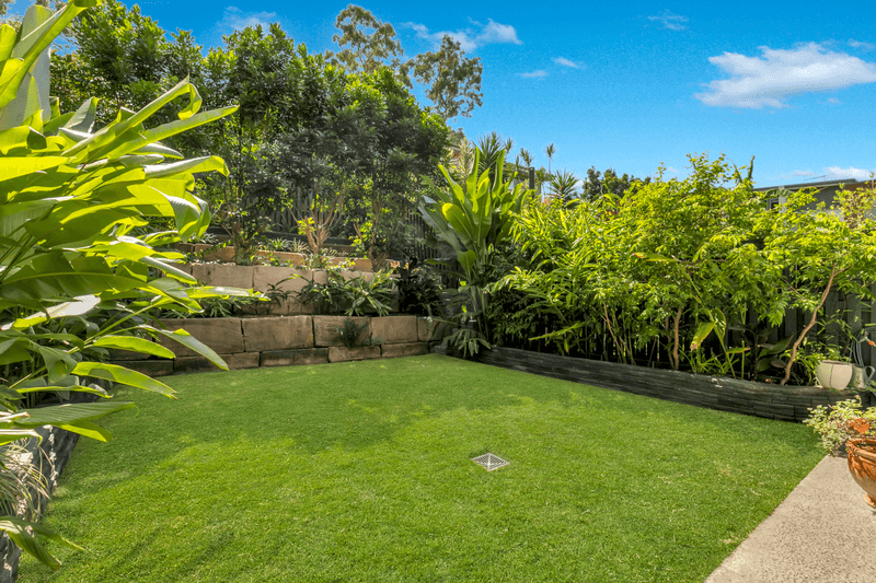 103/35 Kersley Road, KENMORE, QLD 4069