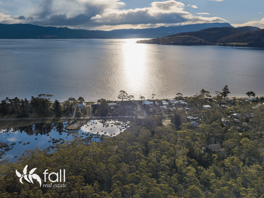 4 Cox Drive, DENNES POINT, TAS 7150