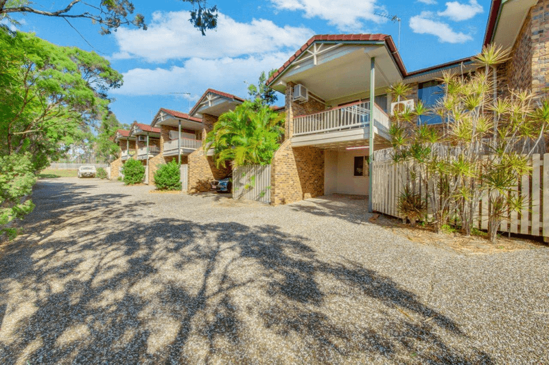 Unit 2/46 J Hickey Avenue, CLINTON, QLD 4680