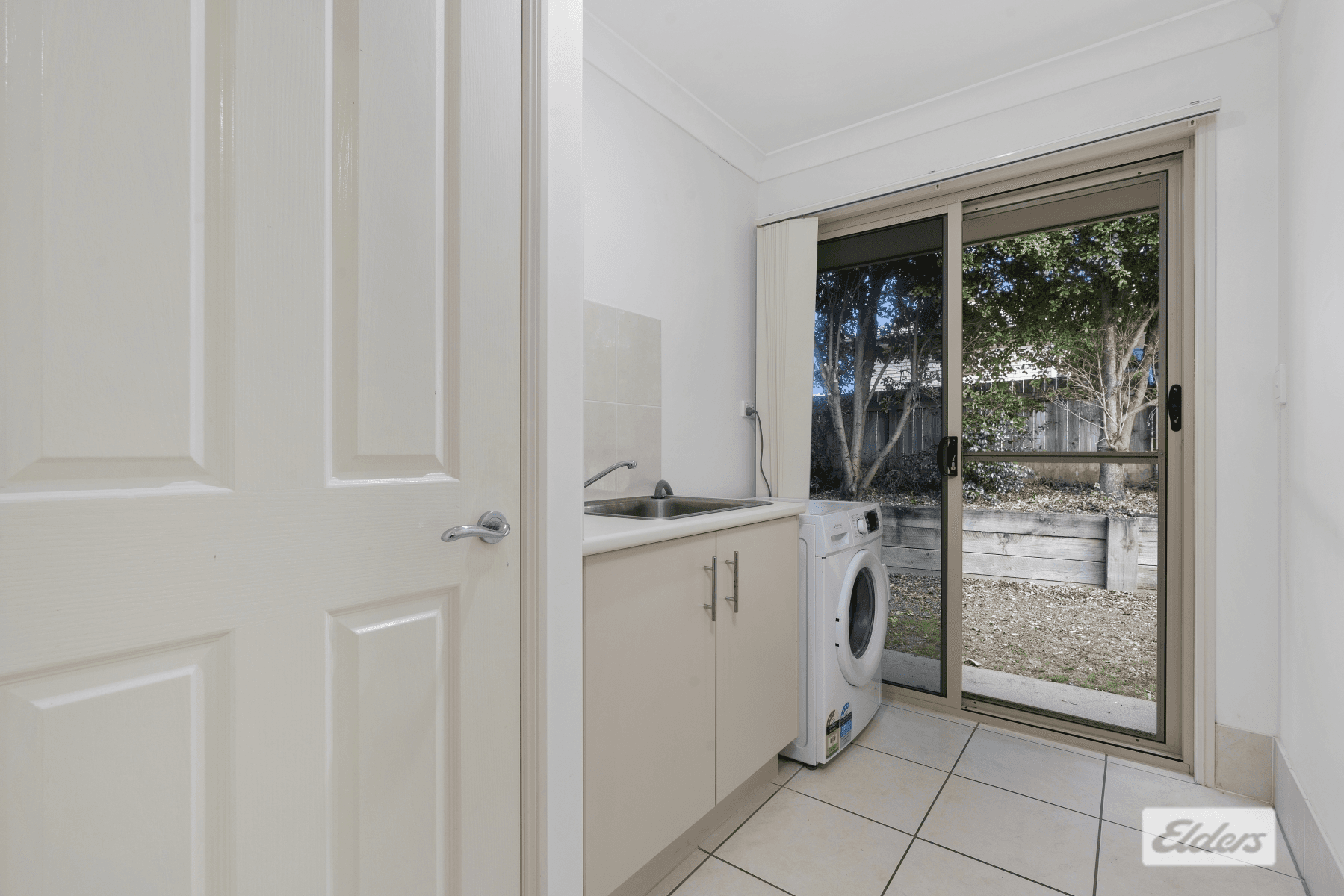 15 Hedley Drive, Woolmar, QLD 4515