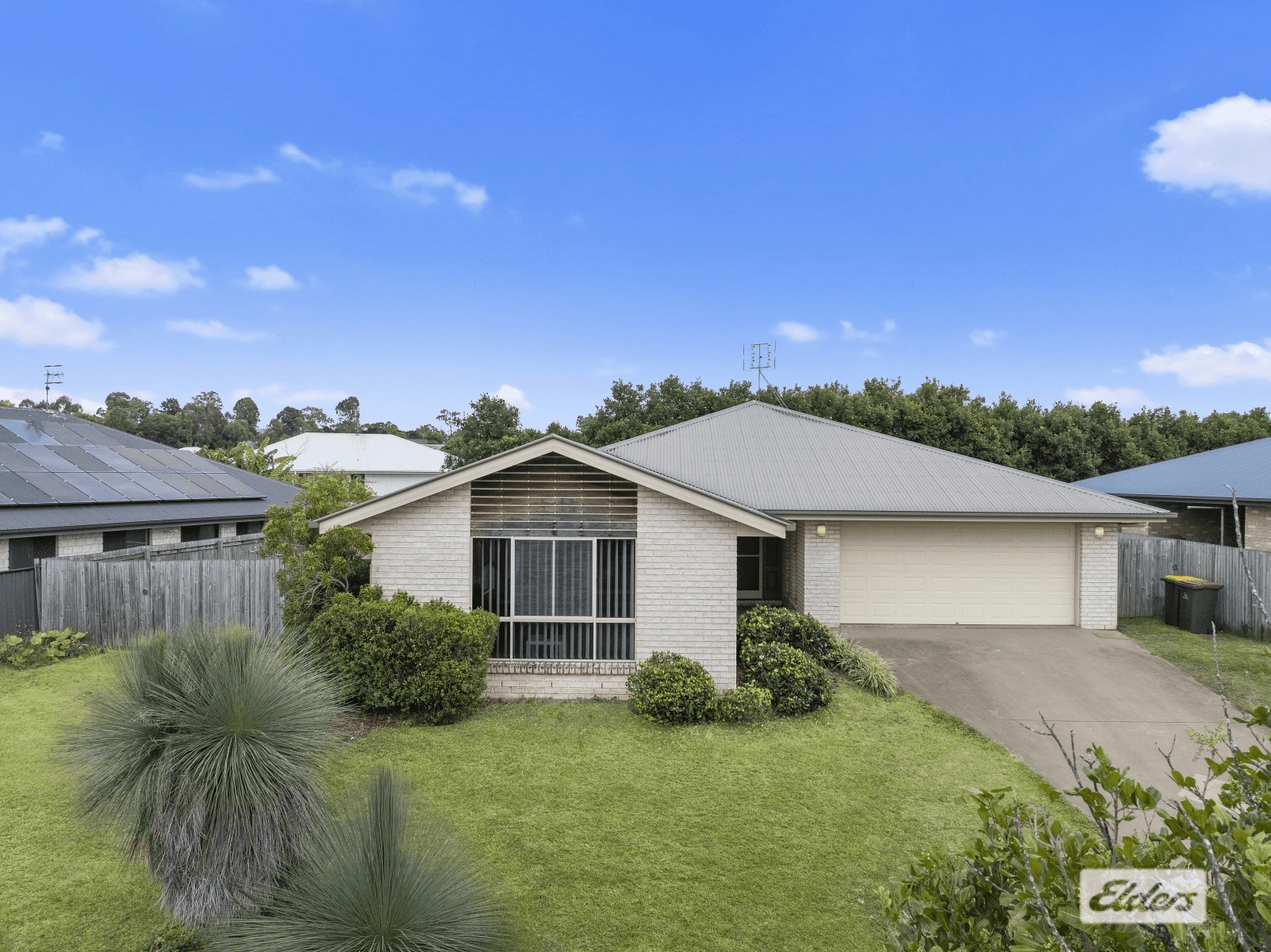 15 Hedley Drive, Woolmar, QLD 4515