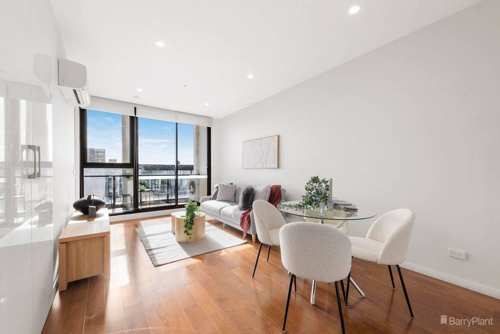 205 & 301/3 Red Hill Terrace, DONCASTER EAST, VIC 3109