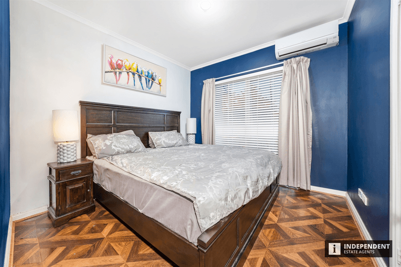 104 Waverley Park Dr, CRANBOURNE NORTH, VIC 3977