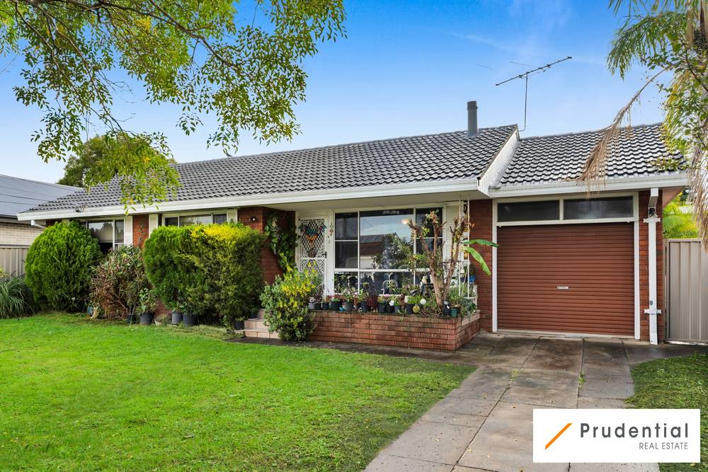 10 Wattle Avenue, MACQUARIE FIELDS, NSW 2564