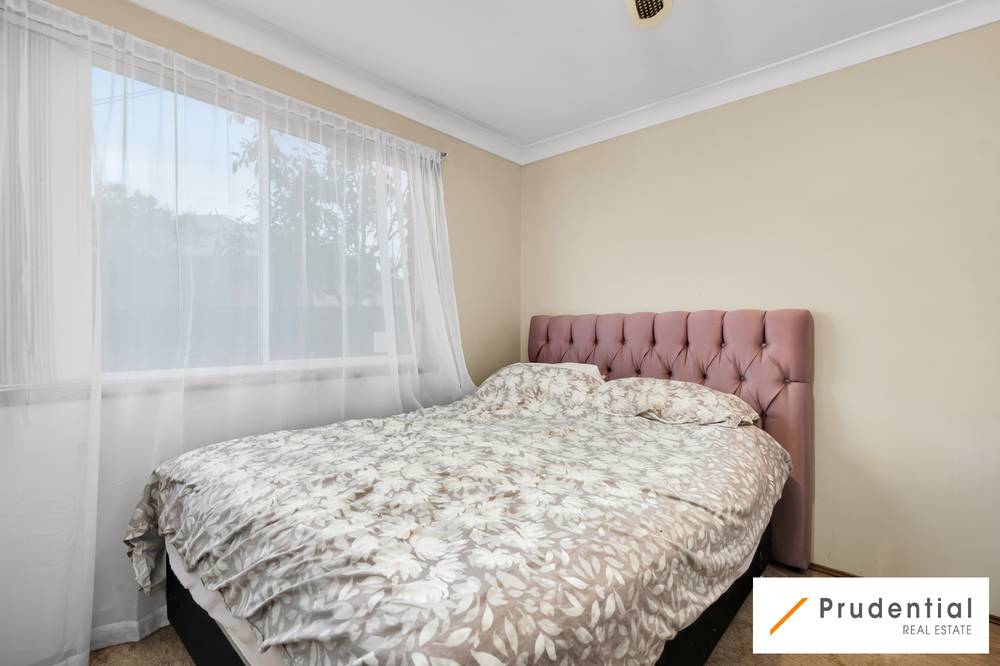 10 Wattle Avenue, MACQUARIE FIELDS, NSW 2564