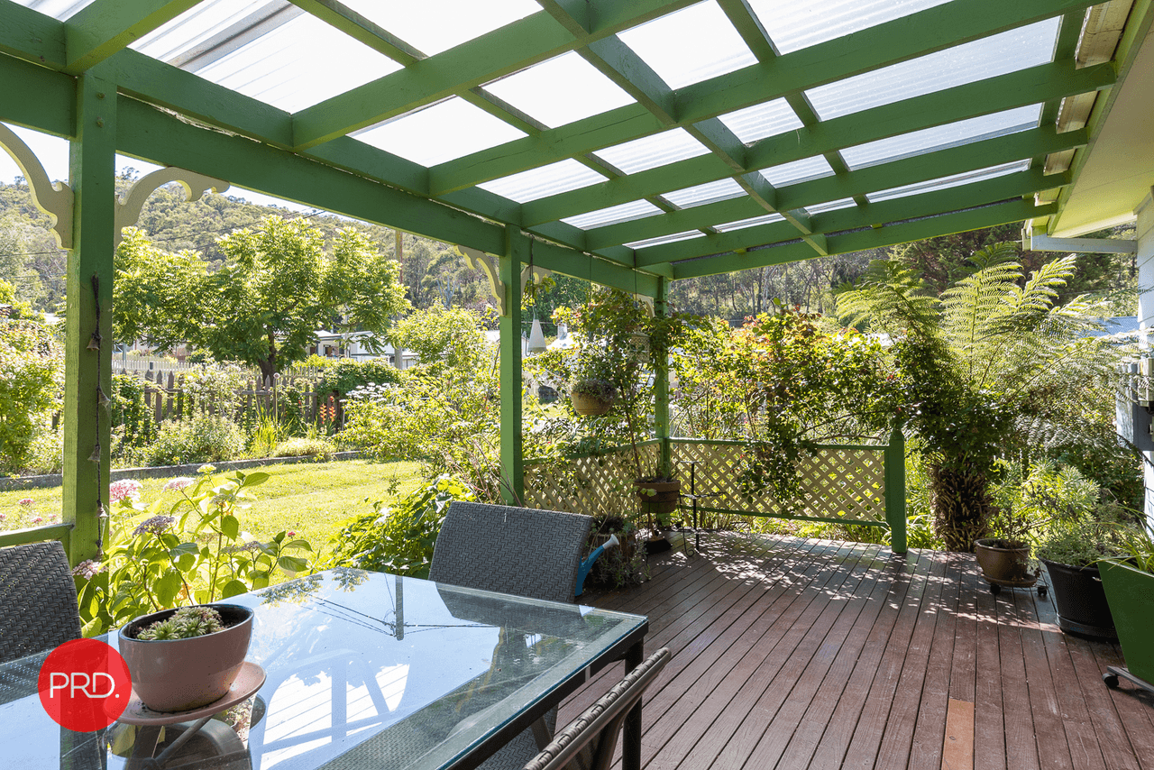 177 Foxlow Street, CAPTAINS FLAT, NSW 2623