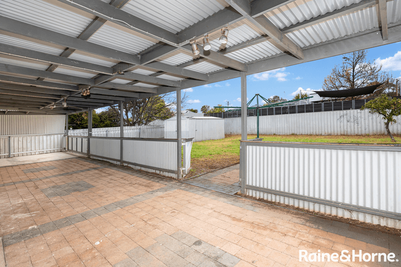 220 Fernleigh Road, ASHMONT, NSW 2650