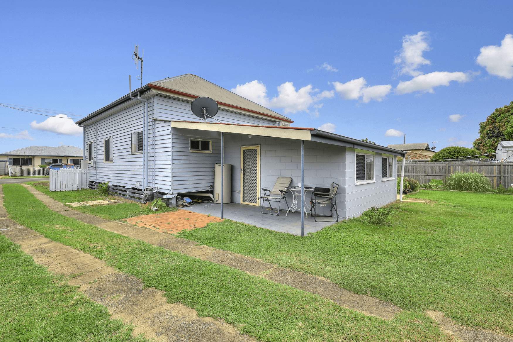 63 Sims Road, AVENELL HEIGHTS, QLD 4670