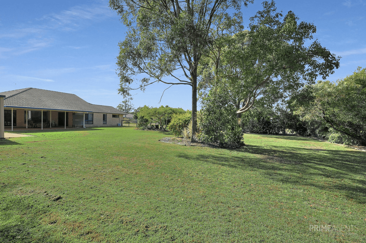 1 San Bromista Court, Urangan, QLD 4655