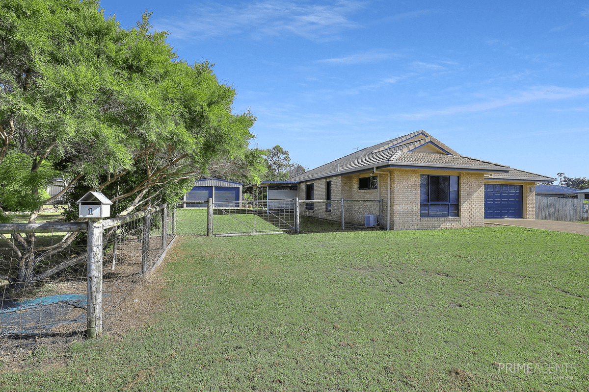 1 San Bromista Court, Urangan, QLD 4655