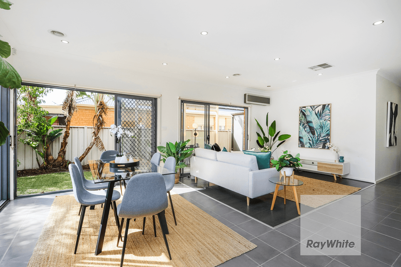 10 Ballybunion Avenue, CRAIGIEBURN, VIC 3064