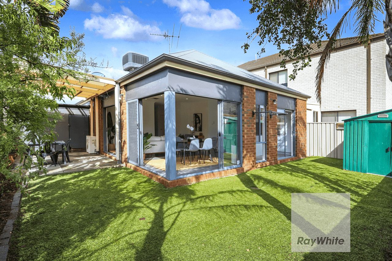 10 Ballybunion Avenue, CRAIGIEBURN, VIC 3064