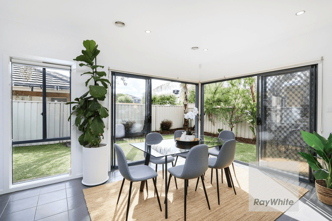 10 Ballybunion Avenue, CRAIGIEBURN, VIC 3064