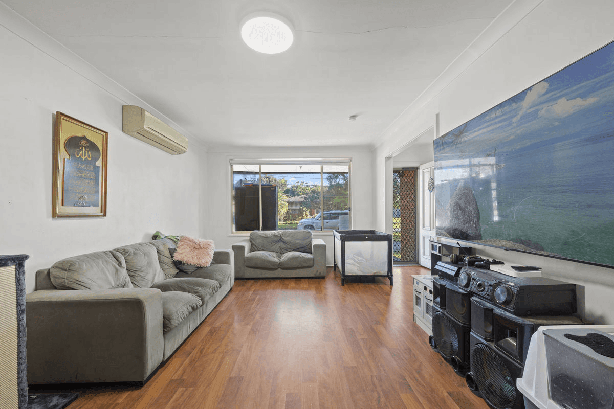 13  Carolyn Street, GREYSTANES, NSW 2145