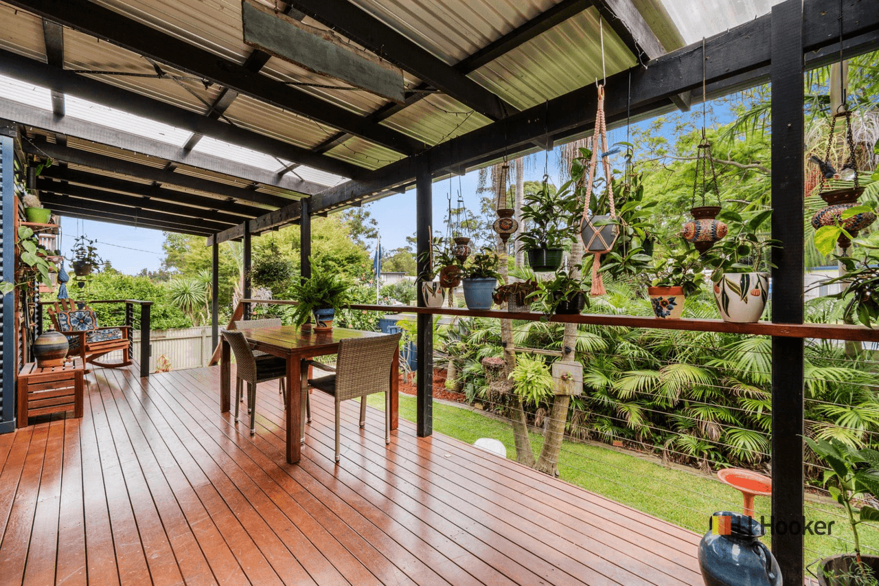 17 Yarralumla Crescent, TOMAKIN, NSW 2537