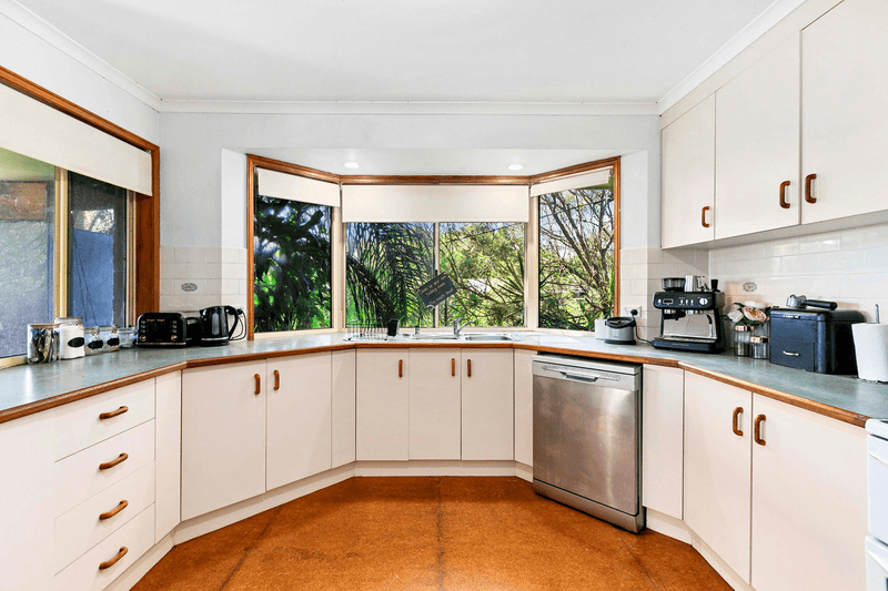 3 Vale Close, CRAIGNISH, QLD 4655