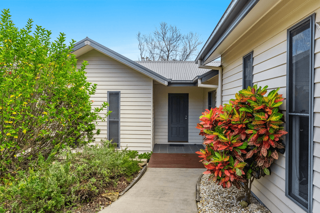 6 Riverwood Terrace, MACLEAN, NSW 2463