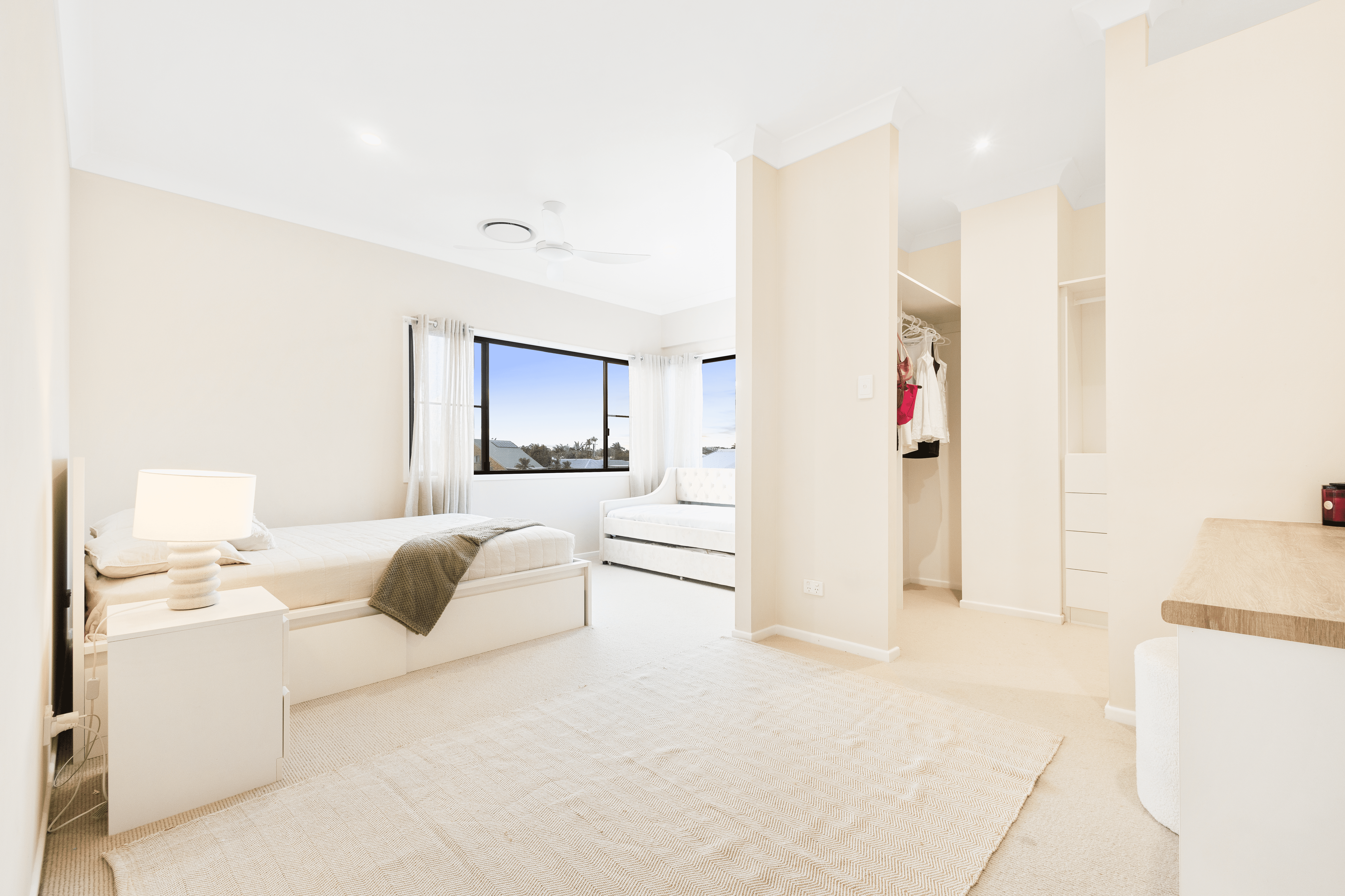 5 Kononda Court, MOOLOOLABA, QLD 4557